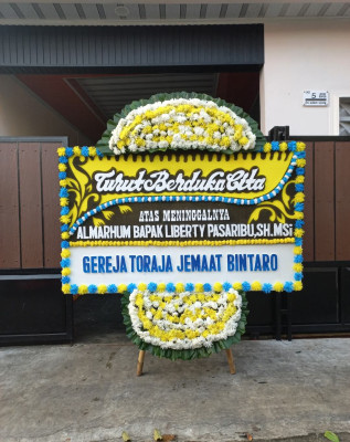 Papan Bunga Duka di Ketol